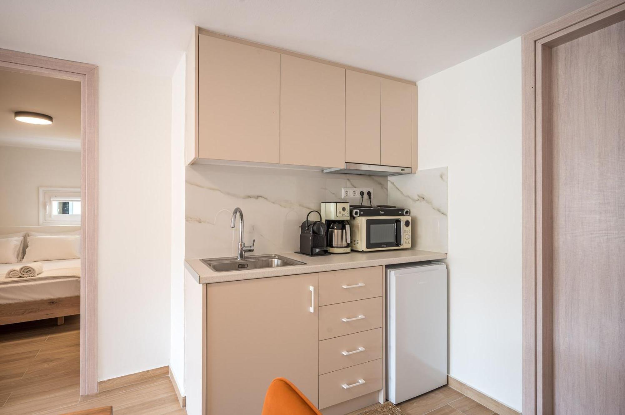 Senaon Urban Living City Center 이라클리온 외부 사진
